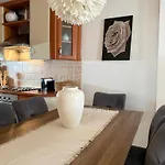 Appartement Tino With Two Sunny Terace *