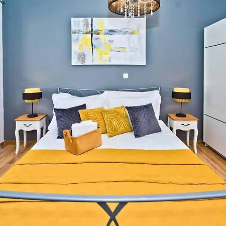 Tino With Two Sunny Terace *