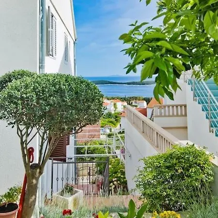 Apartment Tino With Two Sunny Terace Hvar Town
