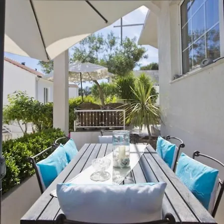 Tino With Two Sunny Terace Apartment