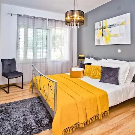 Tino With Two Sunny Terace