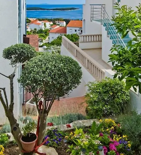 Tino With Two Sunny Terace * Hvar Town