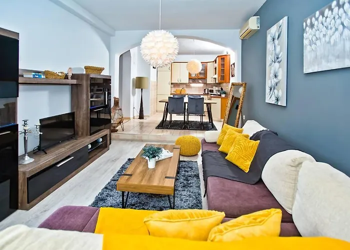 Tino With Two Sunny Terace Apartamento Hvar Town