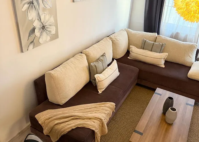 Tino With Two Sunny Terace Hvar Town