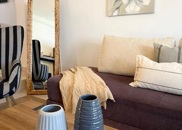 Tino With Two Sunny Terace Hvar Town